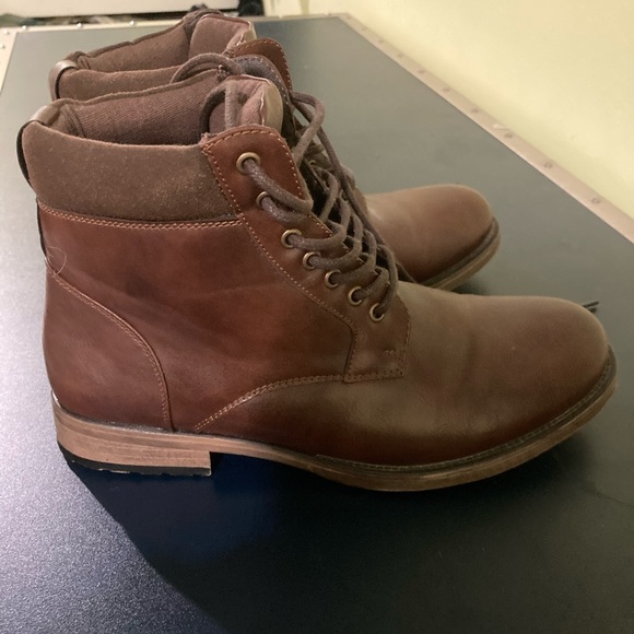 Shoes main image 3